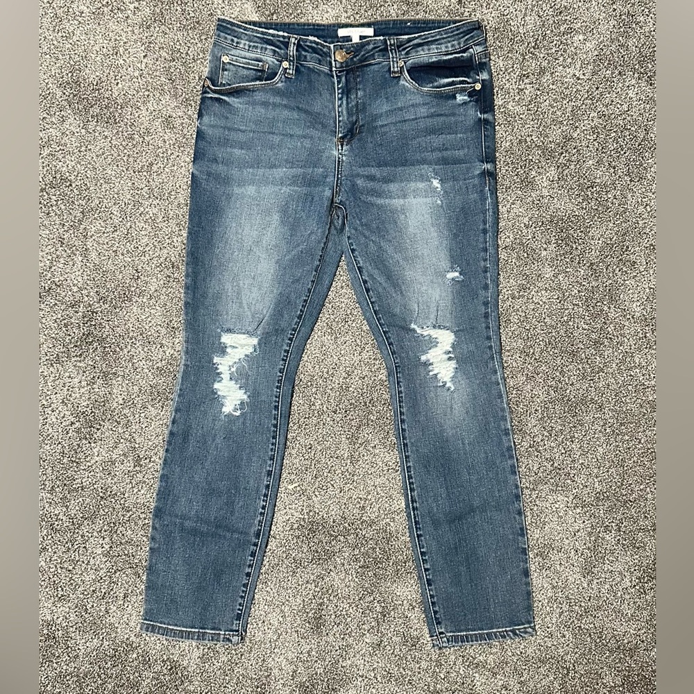 STS blue jeans, like new. Size 31 (US 12)